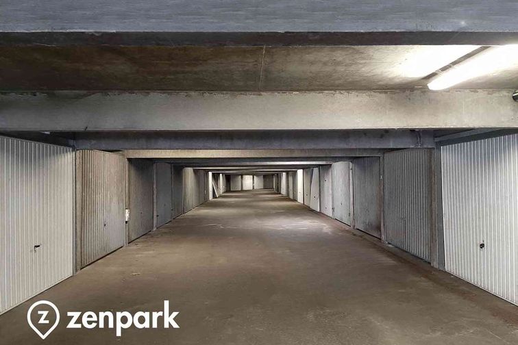 Grenoble - Grenoble Centre - Parc Paul Mistral - Parking réservable en ligne - Grenoble