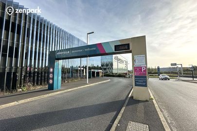 Parking Roissy - Aéroville - rue des Buissons