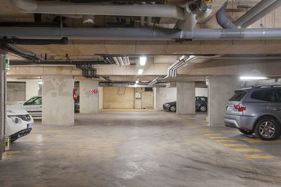 Vignette parking La Cité Florale - rue de l'Amiral Mouchez - Paris 13