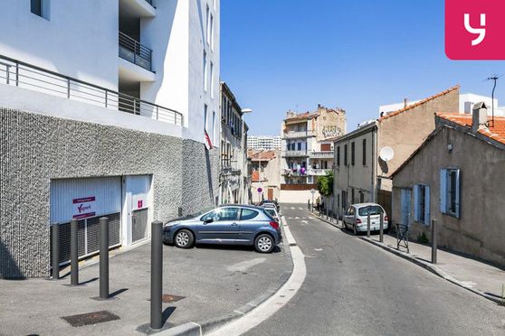 Vignette parking Saint-Mauron - Marseille 3