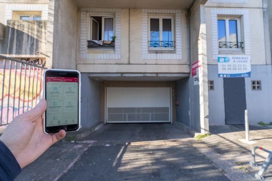 Vignette parking Métro Croix de Chavaux - rue Douy Delcupe - Montreuil