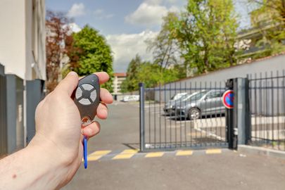 Parking 142 rue joliot curie - Tassin la Demi Lune