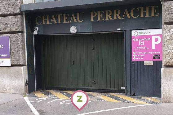 Vignette parking Lyon - Gare de Lyon Perrache - Mercure