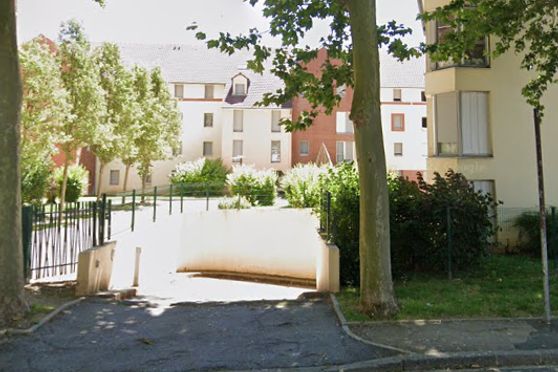 Vignette parking Avenue de Valmy- Châlons en Champagne