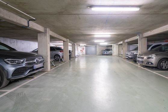 Vignette parking Métro Télégraphe - rue de Romainville - Paris 19