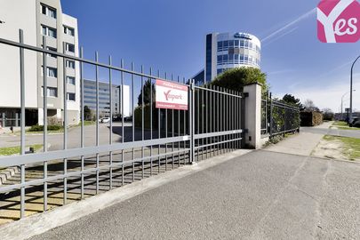 Vignette parking Tramway Inovel Parc Nord - rue Paul Dautier - Vélizy Villacoublay