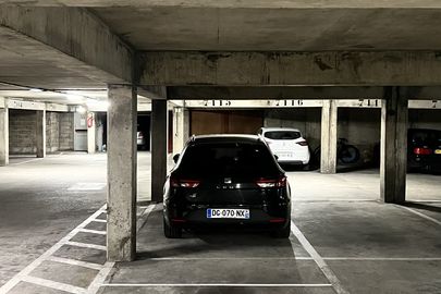 Parking Métro Ménilmontant - 151 rue Oberkampf - Paris 11