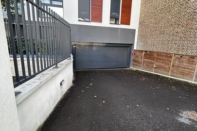 Parking Centre Médical Paul Doumer - avenue Paul Doumer - Montesson