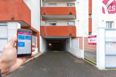 Vignette parking Hoche - Industrie - Nanterre