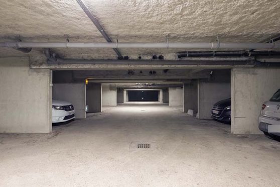 Vignette parking Arrêt Hôtel de Ville - rue Jean Monnet - Gonesse