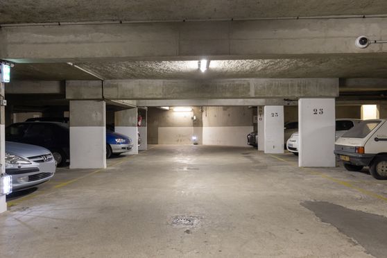 Vignette parking Bibliothèque Valeyre - rue Milton - Paris 9