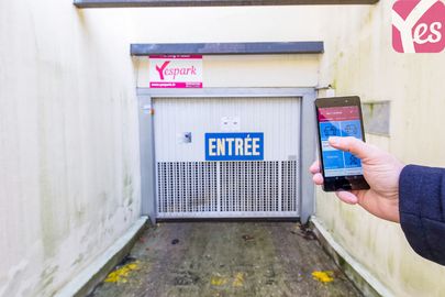 Parking RER Dourdan - rue de Chartres