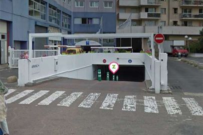 Parking Aubervilliers - Stade André Karman - Ibis Budget