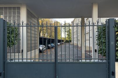 Parking 5 rue Pasteur - Saint-Cloud