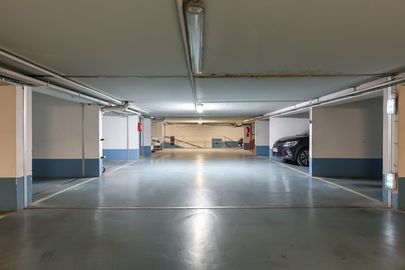Parking Métro Les Agnettes - rue de l'abbé glatz - Bois Colombes