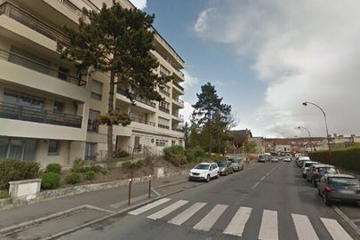 Parking Gare Montreuil - rue Champ Lagarde - Versailles