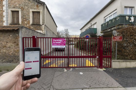 Vignette parking Stade des Chantiers - rue Racine - Versailles