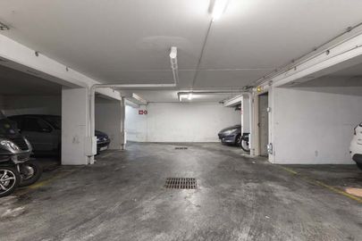 Vignette parking Métro Stalingrad - rue Chaudron - Paris 10