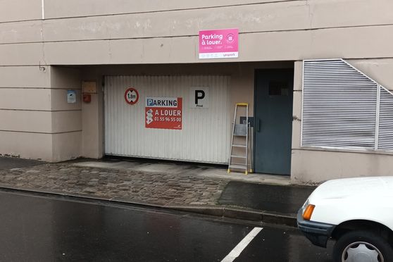Vignette parking Rue de Charenton - Alfortville - 94
