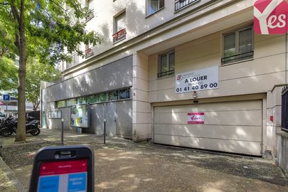 Parking RER Issy - cours Saint-Vincent - Issy les Moulineaux
