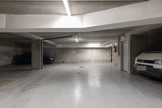 Vignette parking Métro Vaugirard - rue d'Alleray - Paris 15