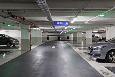 Parking Gare Montparnasse - avenue du Maine - Paris