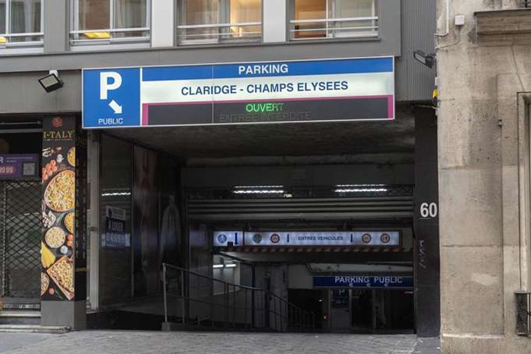 Paris - Parking Claridge - Champs-Élysées - Parking réservable en ligne - Paris