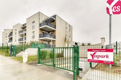 Parking Centre Équestre Claye Souilly