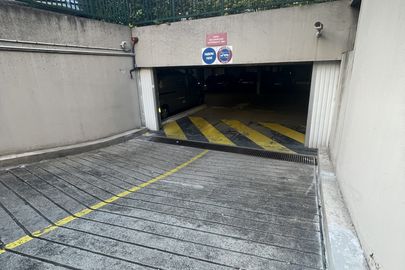 Parking Paul Lafargue - 61 rue Roque de Fillol - Puteaux