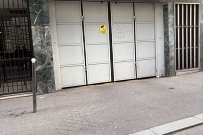 Parking 15 rue André Danjon