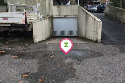 Parking Lyon - Gorge de Loup - Deux Amants