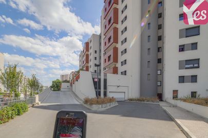Vignette parking Métro Asnières - Gennevilliers - Les Courtilles