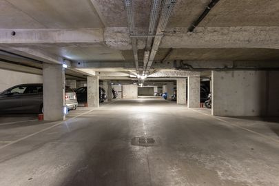 Parking Collège Jean Perrin - 17 avenue de Colmar - Rueil Malmaison