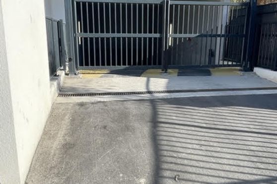 Vignette parking Stade Bonneveine Terrades - boulevard du Sablier - Marseille 8
