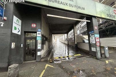 Parking Arcueil - La Vache Noire - Campanile