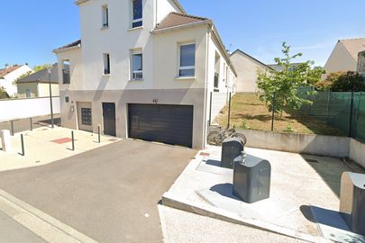 Parking 38 rue des Garennes - Triel sur Seine