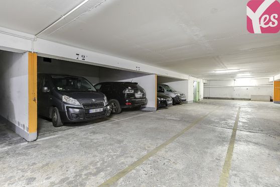 Vignette parking Métro Couronnes - rue Oberkampf - Paris 11