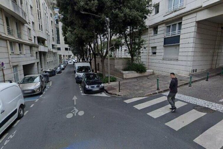 Sèvres - Parc de Saint-Cloud - Piscine de Sèvres - Parking réservable en ligne - Sèvres