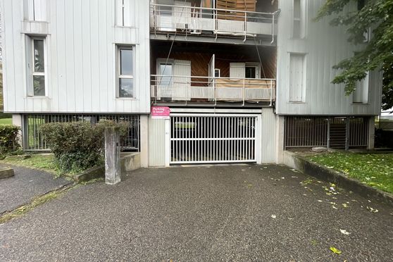 Vignette parking 9 rue Georges Brassens 38400 Saint Martin D'hères