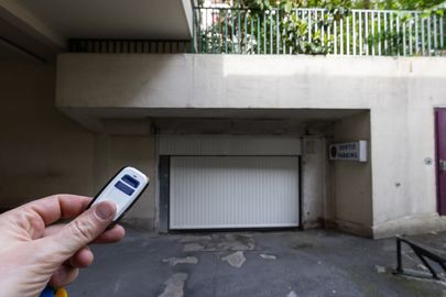 Parking Métro Lamarck - Caulaincourt - rue Marcadet - Paris 18