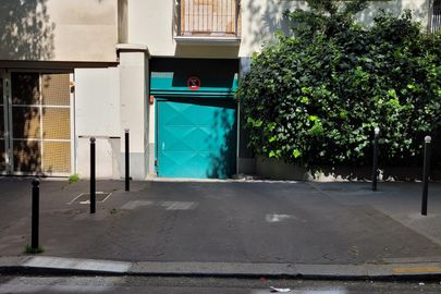 Parking Métro Porte de Saint-Ouen - rue du Général Henrys - Paris 17