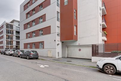 Parking 57 rue Maryse Bastié - Lyon 8