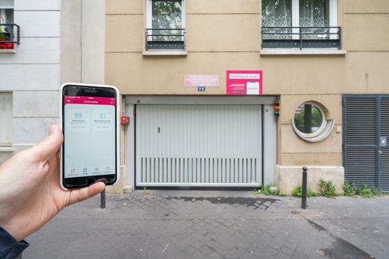 Vignette parking Métro Ourcq - rue de Thionville - Paris 19