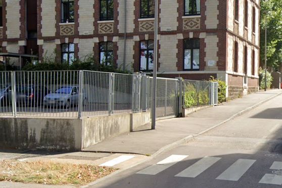 Vignette parking Collège Jean Lecanuet - rue de Chanzy - Rouen