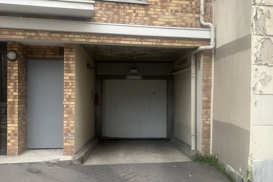 Vignette parking Métro Pelleport - 44 rue du Capitaine Marchal - Paris 20