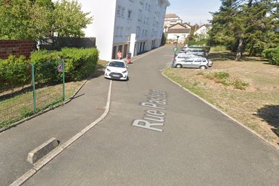 Parking 3 ter rue Pasteur - Poissy