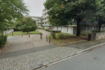 Parking Sèvres - Les Bruyères - la Garenne