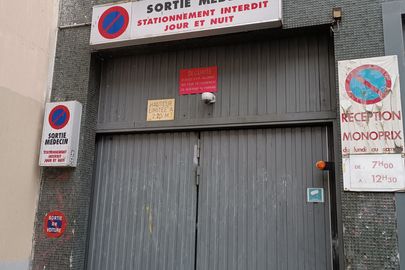 Parking Métro Goncourt - rue Saint Maur - Paris 10