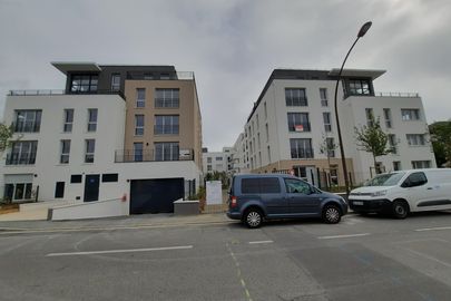 Parking Avenue Jean Zay - Livry Gargan