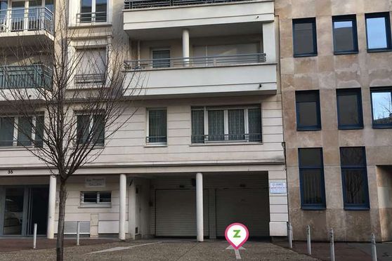 Vignette parking Issy-les-Moulineaux - Palais des Congrès d'Issy - Mairie